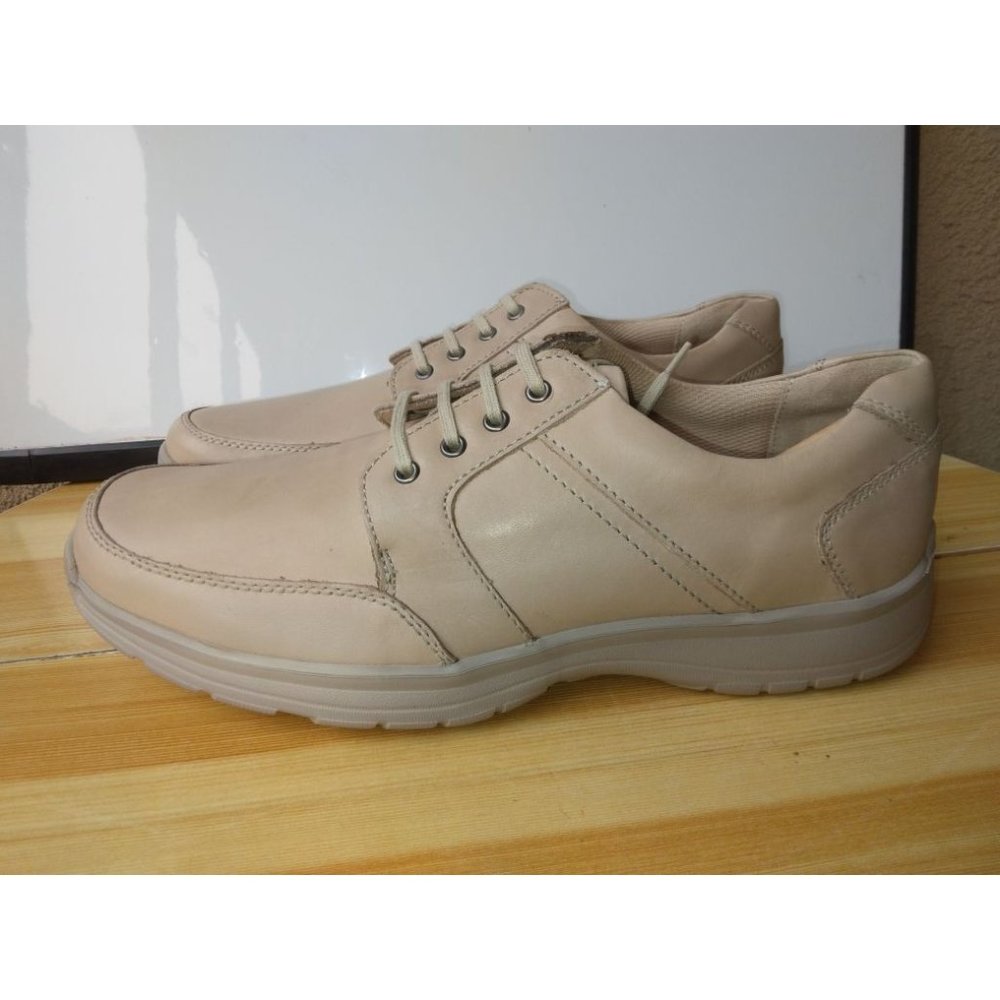Hush Puppies Leader Henson sporty wht leather size 13 men new in box